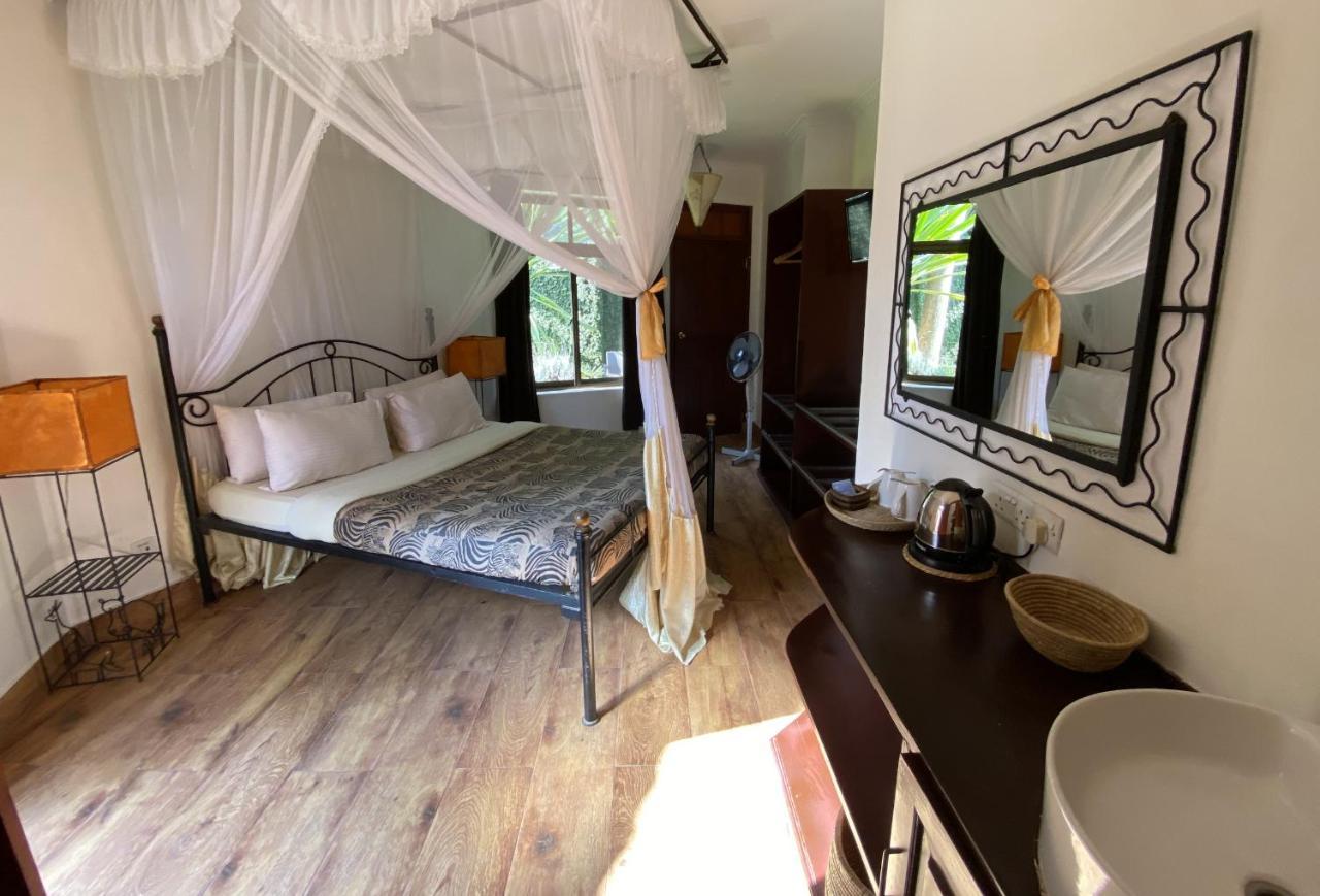 Ahadi Lodge 아루샤 외부 사진